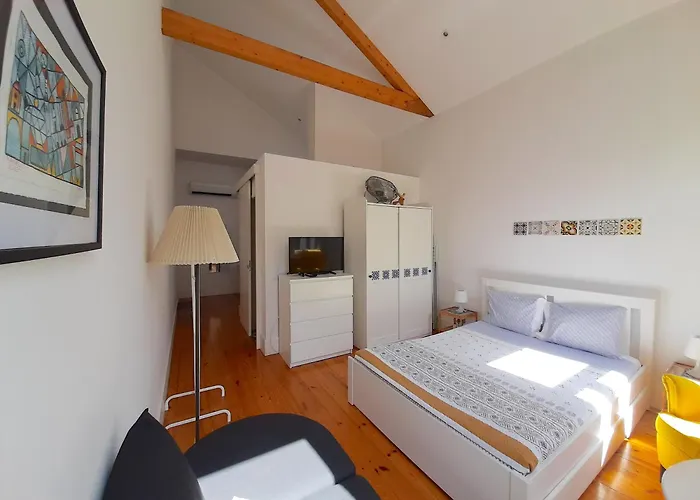 Azulejos Loft, By Flat In * Πόρτο