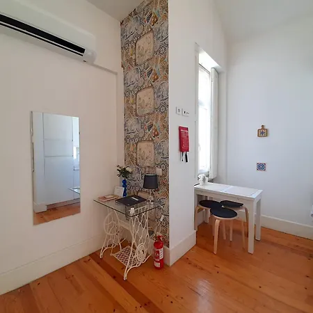 Azulejos Loft, By Flat In *